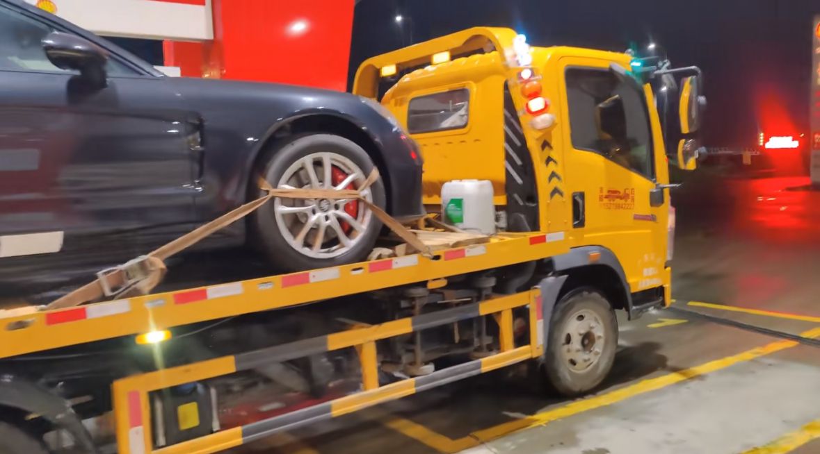 徐汇行车途中遇到突发状况该如何呼叫道路救援？